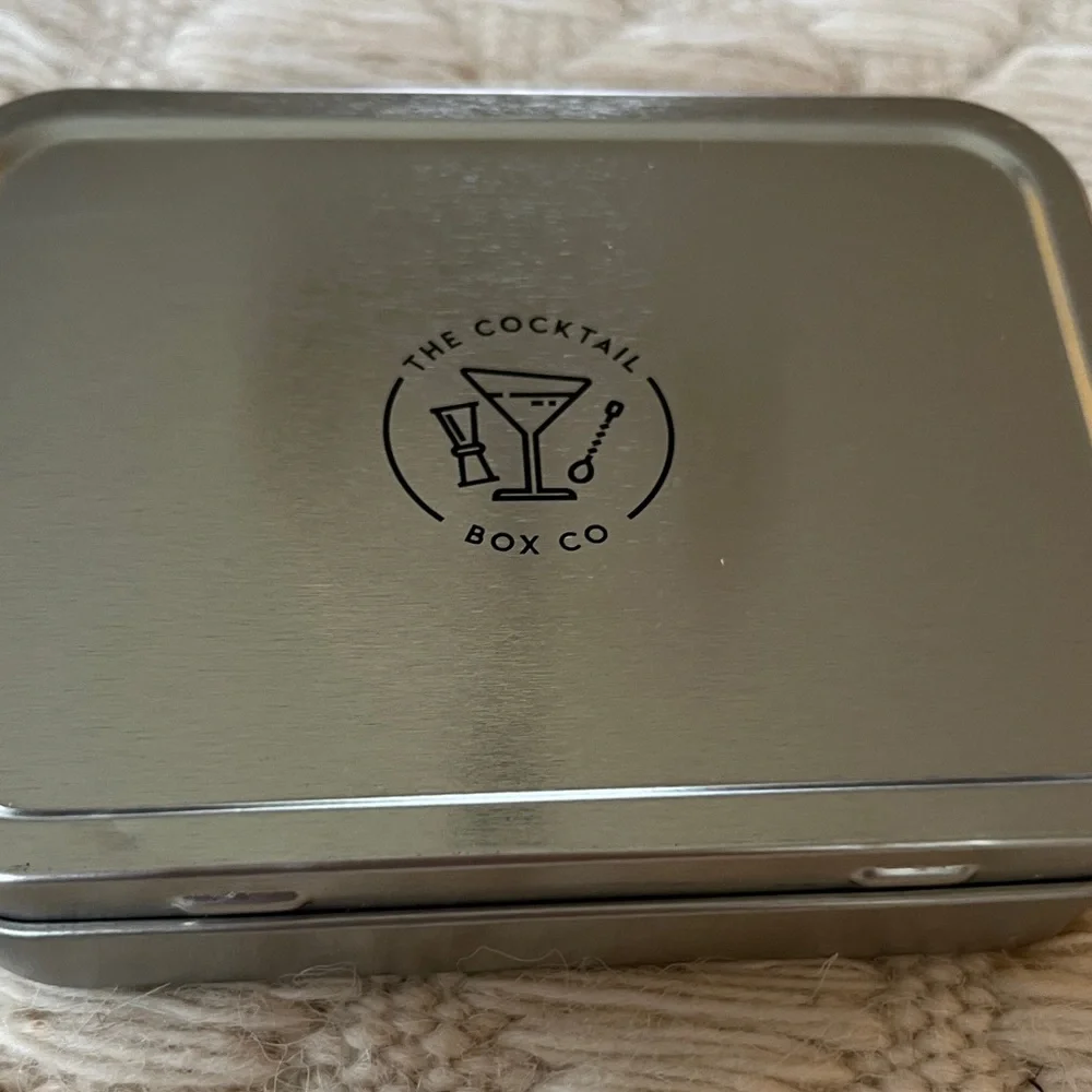 NIB The Cocktail Box Co has Champagne Cocktail Kit
